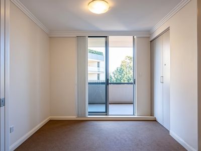D101 / 81-86 Courallie Avenue, Homebush West
