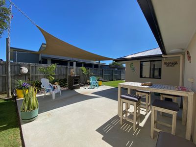6 Dundee Drive, Kawungan