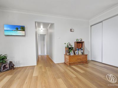 42 Mummaga Lake Drive, Dalmeny