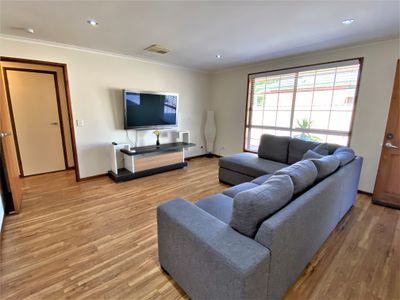 1 / 359 Wilson Street, East Albury