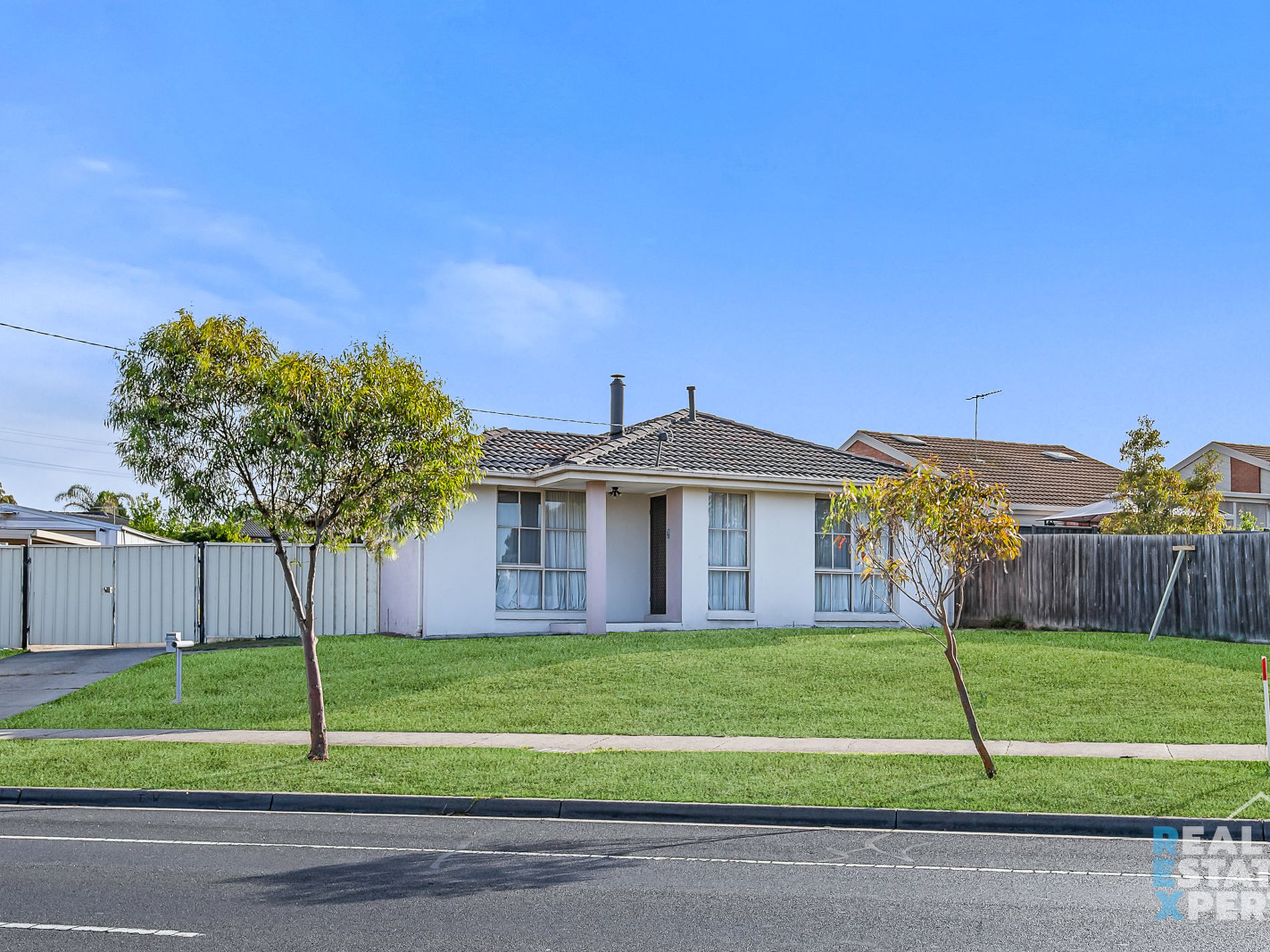 44 Coral Drive, Hampton Park