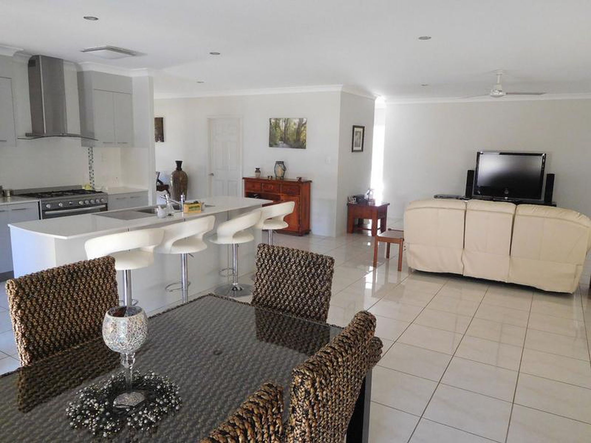 134 Acacia Street, Woodgate