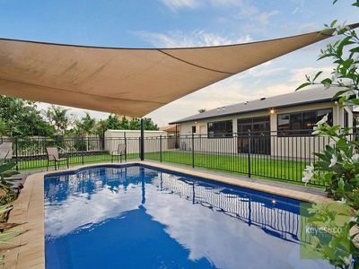 6 Sunningdale Pocket, Idalia