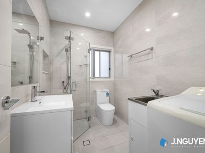 80 Montgomery Road, Bonnyrigg