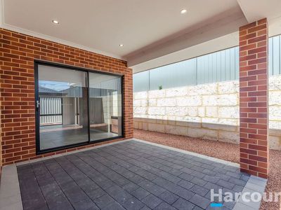 10 Persian Street, Eglinton