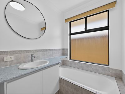 73A Morley Drive East, Morley