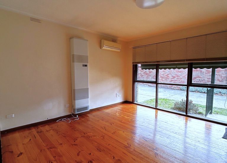 2 / 26 Golf Links Avenue, Oakleigh