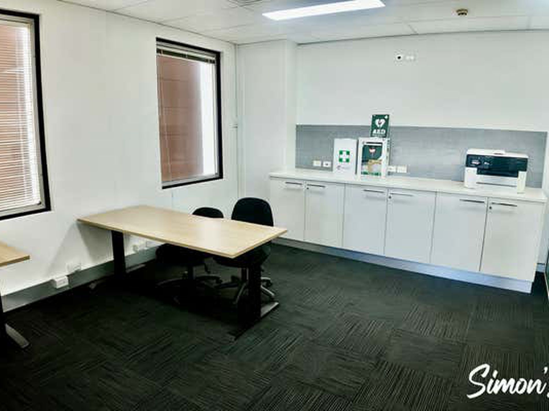 Premium Corner Office with Harbour Views in North Sydney — image 2