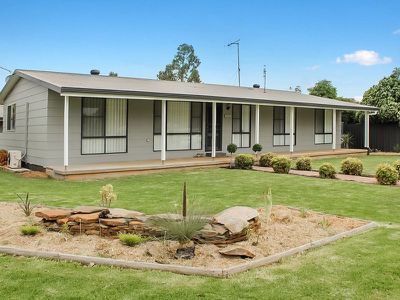 118 Cathundril Street, Narromine