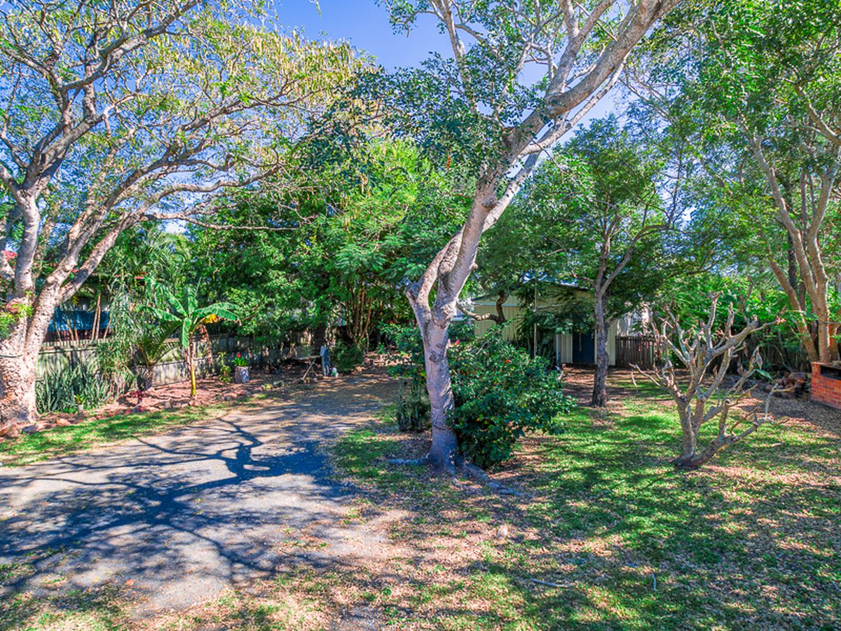 46 PULGUL STREET, Urangan