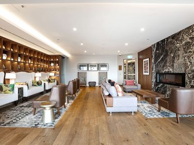 4302 / 93 Liverpool Street, Sydney