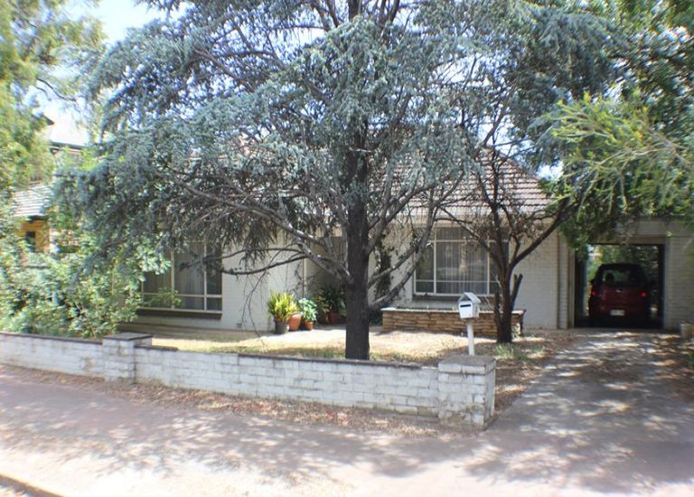 2 Shoreham Road, South Brighton