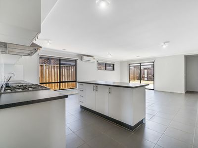 20 Embleton Chase, Melton South