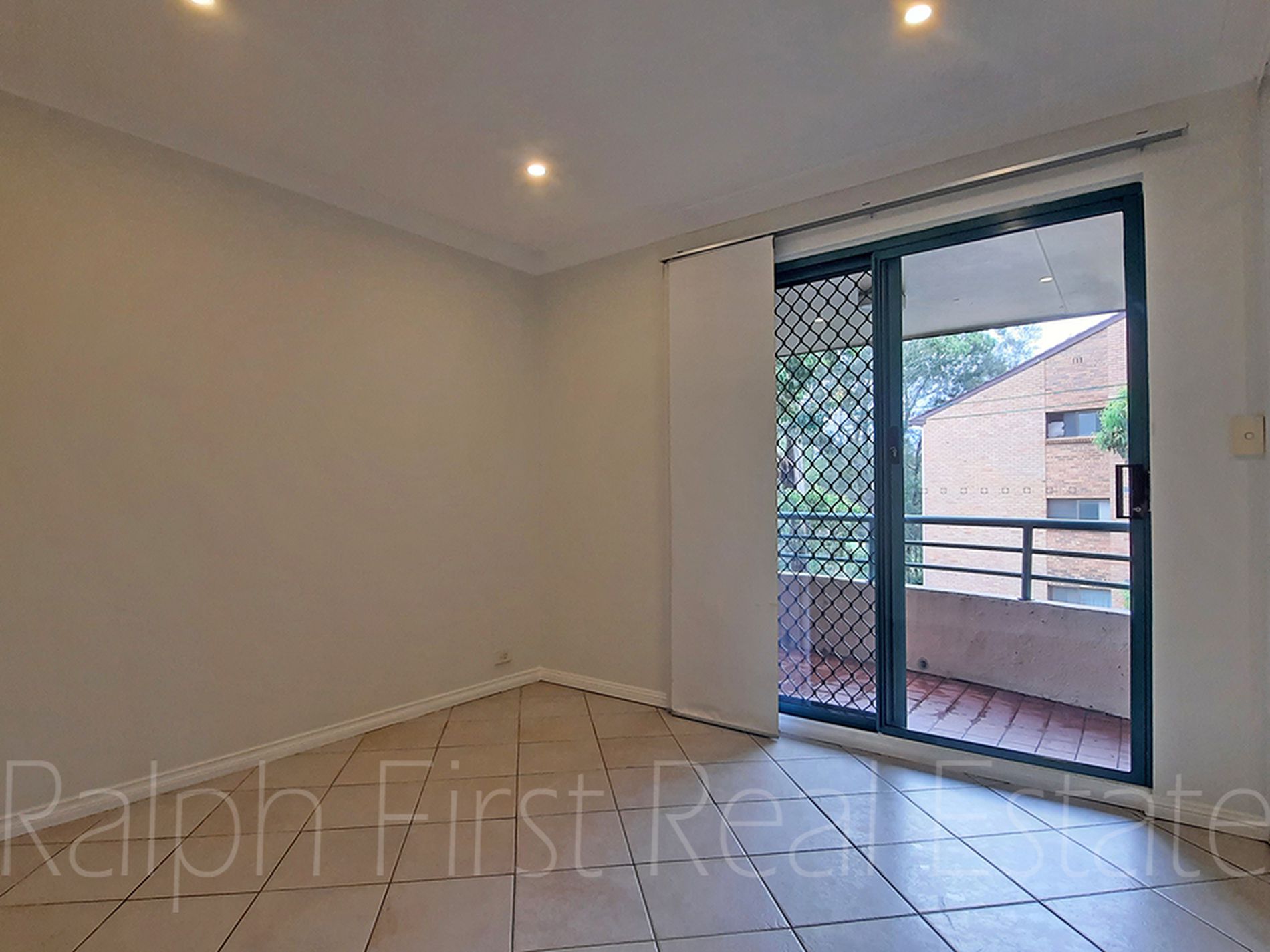 27 / 45-49 De Witt Street, Bankstown