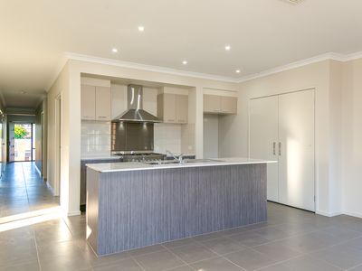 517 HOVELL STREET, Albury