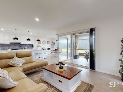 10 Fjord Court, Dubbo