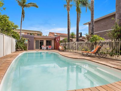 32 Peterborough Avenue, Lake Illawarra