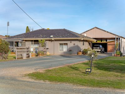 9-11 Clare Avenue, Lockington