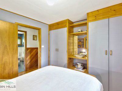 54 Twin Pines Road, Barkers Vale