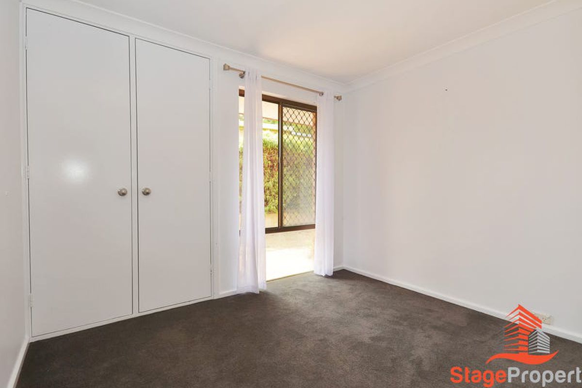 15 Burnett Avenue, Leeming