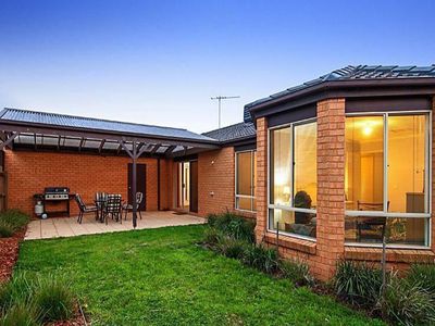 1 Pitanga Gardens, Werribee