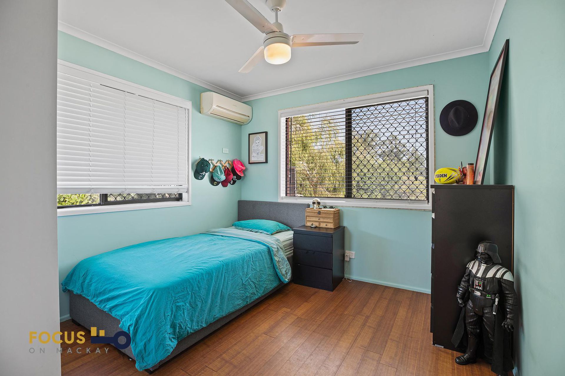 5 Scawfell Avenue, Slade Point