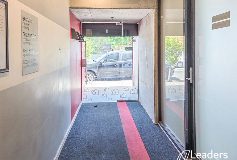 310 / 141 WAVERLEY ROAD, Malvern East