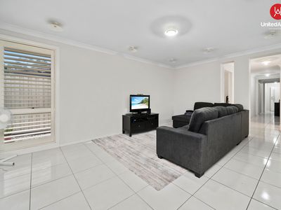 12 Gorgon Avenue, Elizabeth Hills