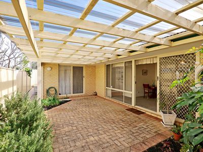 4 / 205 Herbert Street, Doubleview