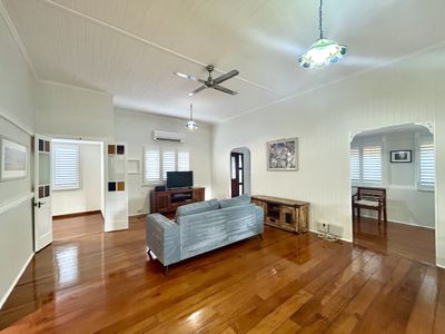 309 Lake Street, Cairns North