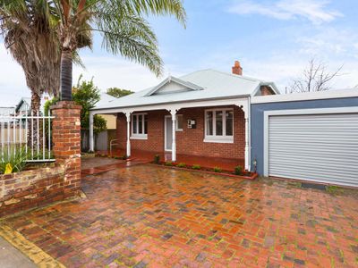96 Douglas Avenue, South Perth