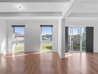 4 South Pacific Crescent, Ulladulla