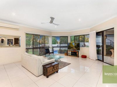 38 Sheerwater Parade, Douglas