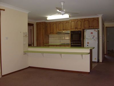 4 Hamilton Close, Dubbo