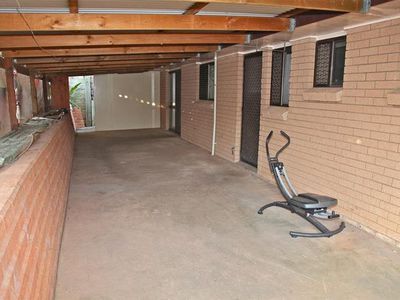 6 Belmore Drive, Rochedale South