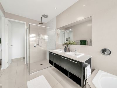 3 Juno Close, Mooroobool