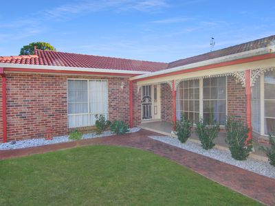 15 Friendship Key, Forster