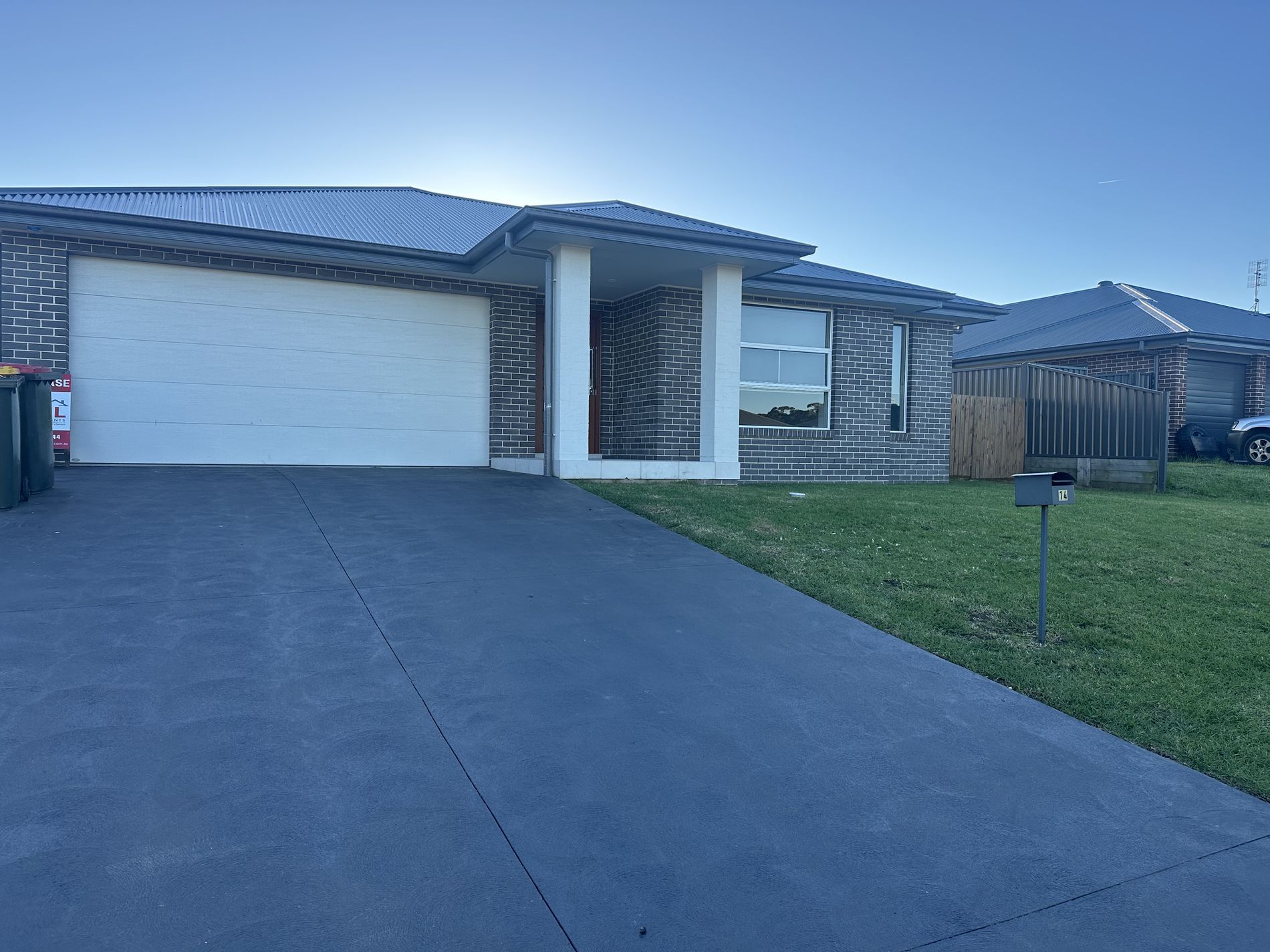 14 Hastings Parade, Sussex Inlet