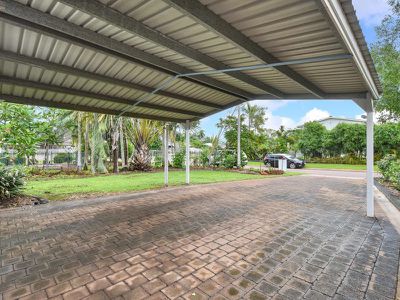 22 Buckland Court, Moulden