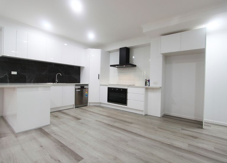 1 / 48-50 Kanooka Grove, Clayton