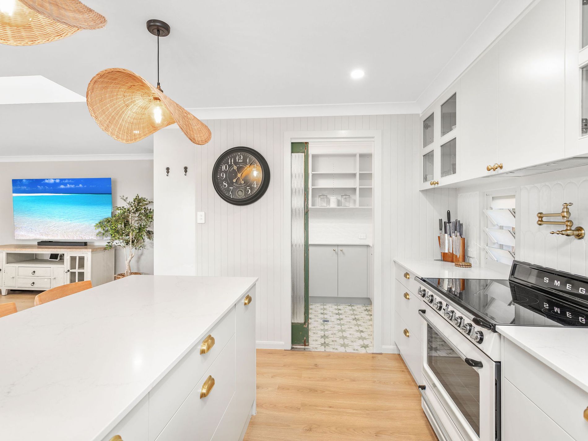 74 South Street, Forster