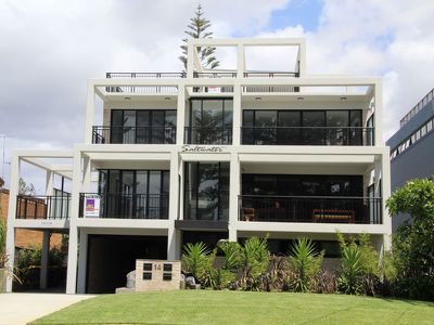 1 / 14 Wharf Street, Tuncurry