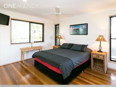 4 Chantilly St, Urangan