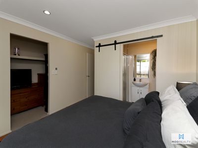 62 Queen Street, Blackstone