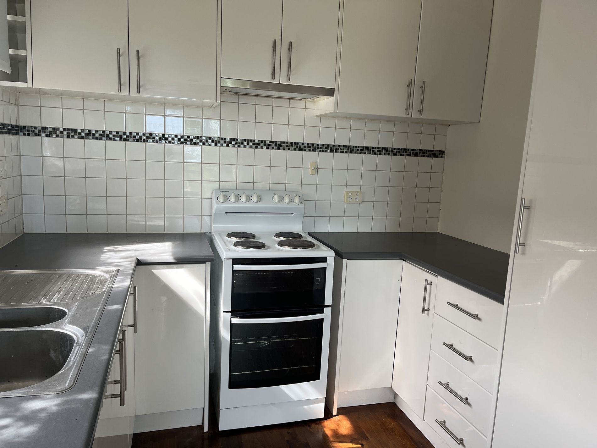 20 Colac Grove, Belmont