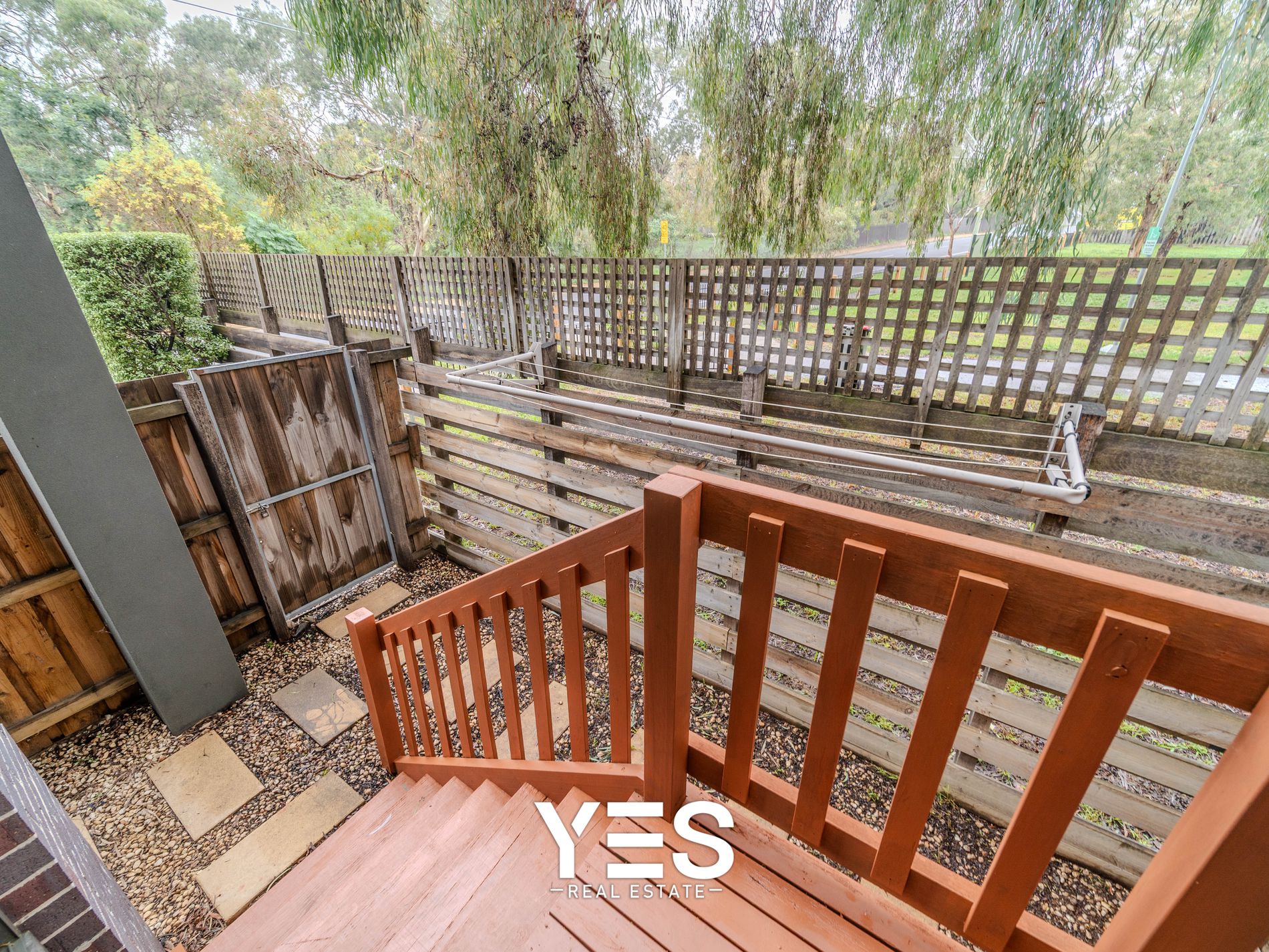 1 / 13 Rhodes Parade, Pascoe Vale