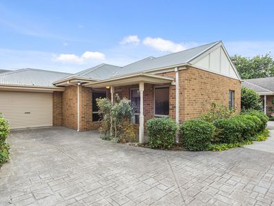 unit 2 / 15-17 Rodney Street, Gisborne