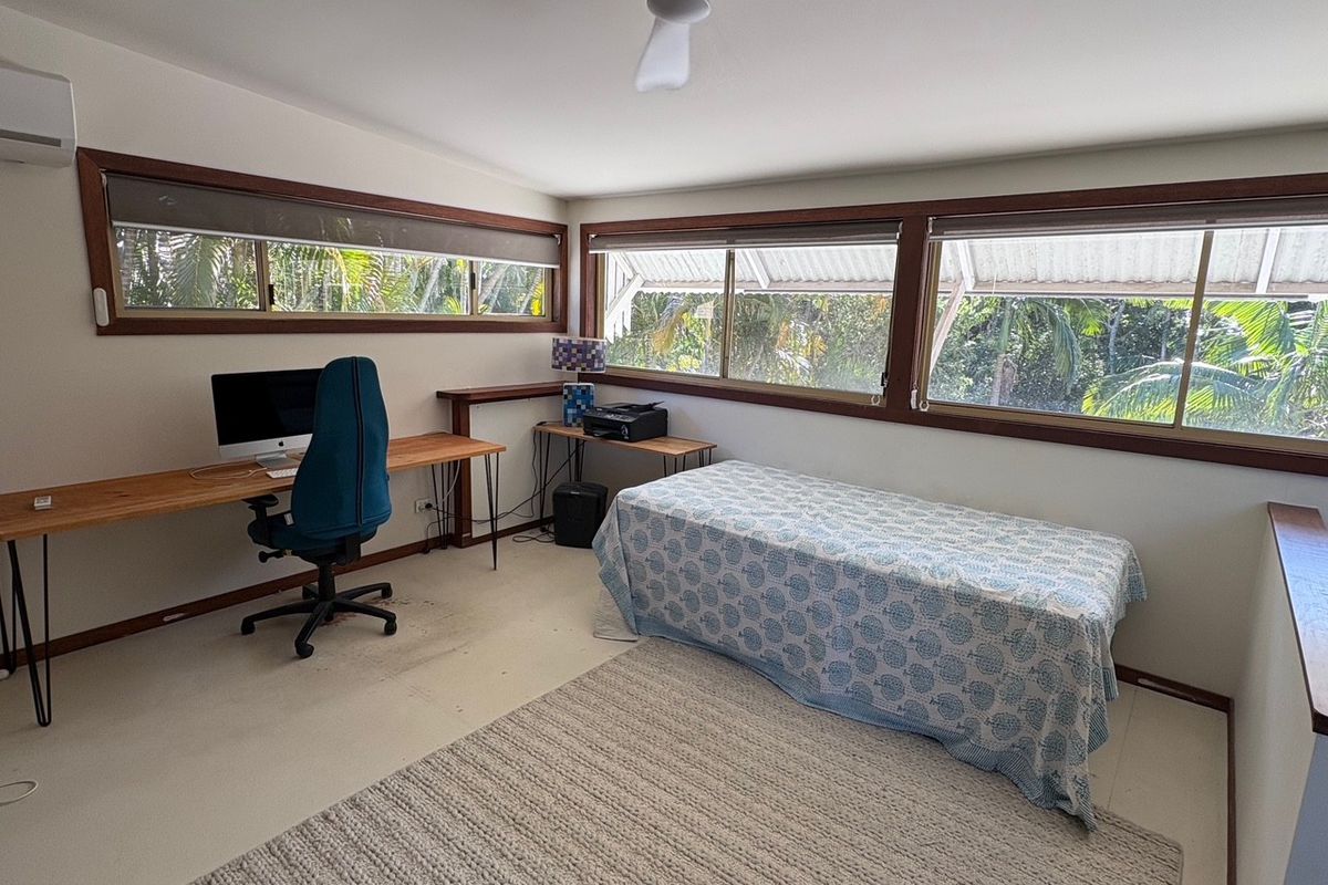 71 Lakes Boulevarde, Wooloweyah