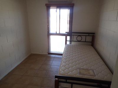 10 / 4 Woodman Street, Port Hedland