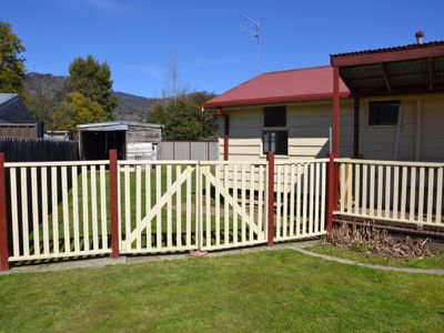 28 McKay Street , Mount Beauty